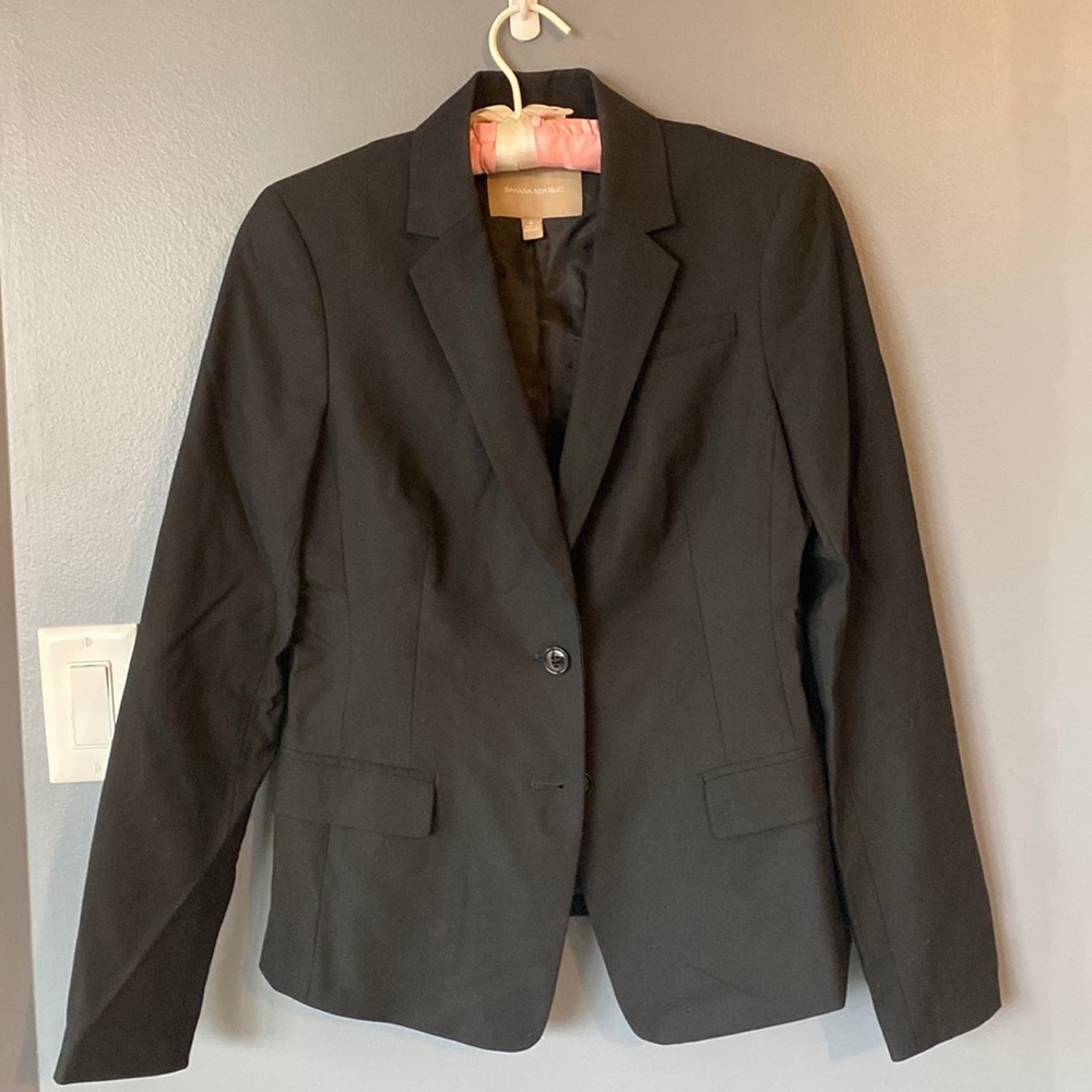 Blazer - Banana Republic size 6 black